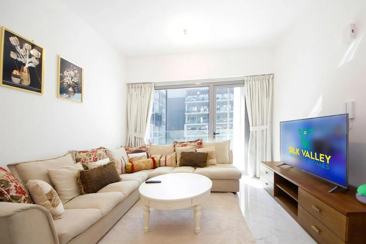 Apartamento Silk Valley - 1B With Balcony Near My City Centre Abu Dhabi Emirados Árabes Unidos